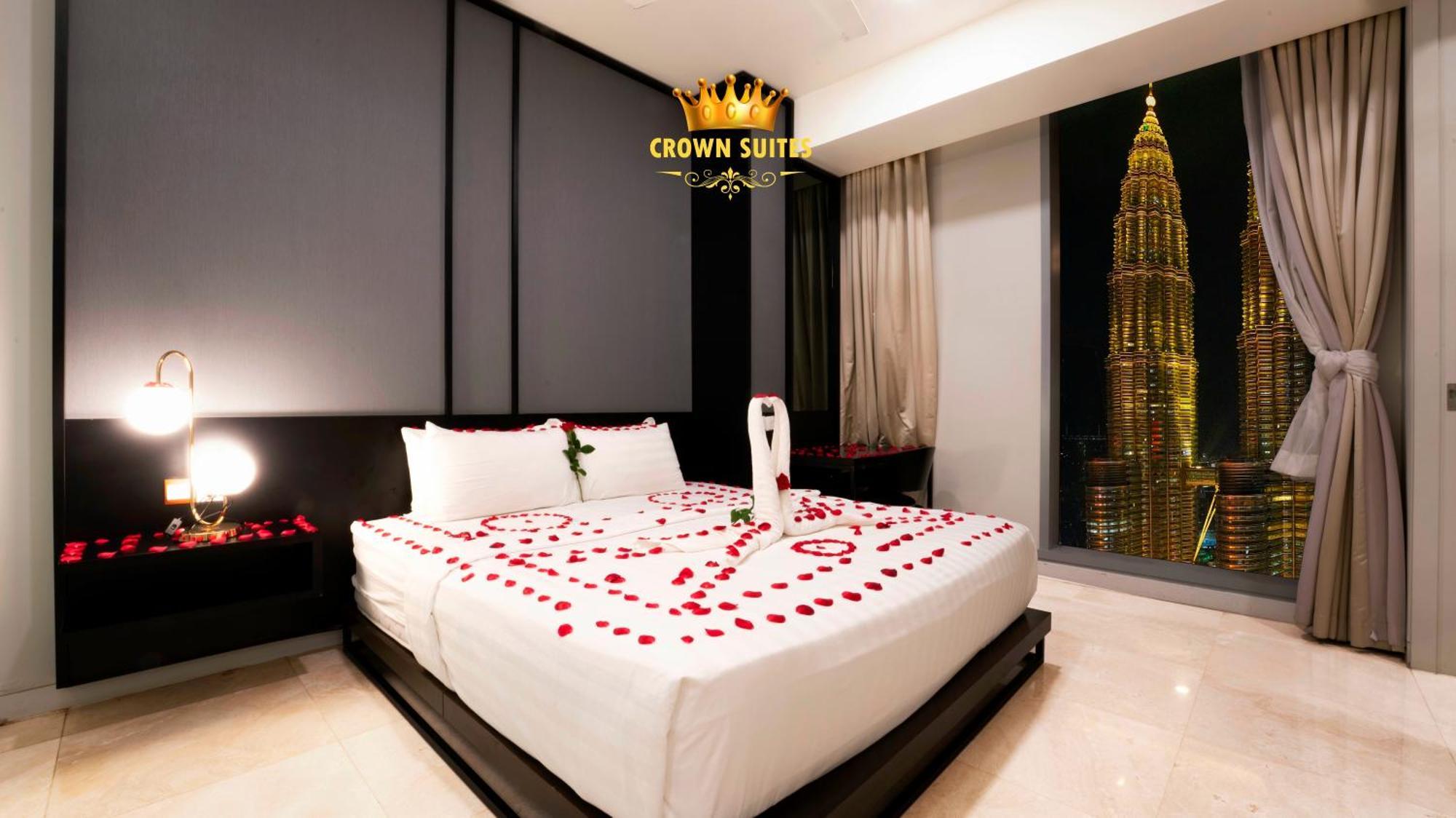 Crown Suites Tropicana Klcc Kuala Lumpur City Center Exterior photo